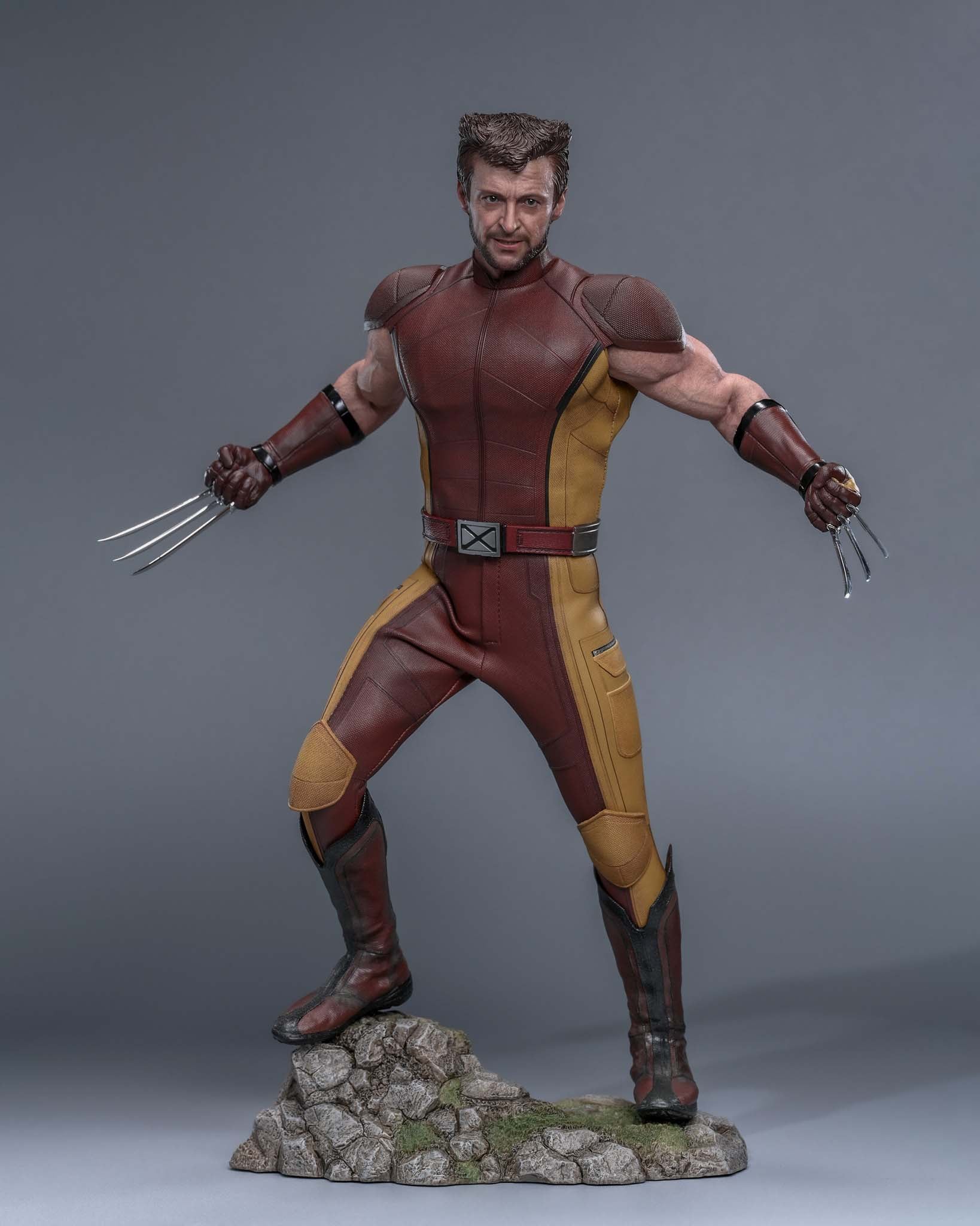 Hot Toys — Wolverine MMS831 1/6 scale figure